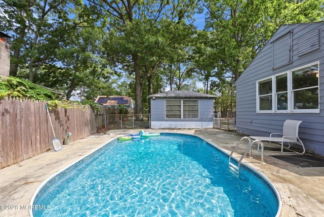 1947 New Street, Toms River, NJ 08753