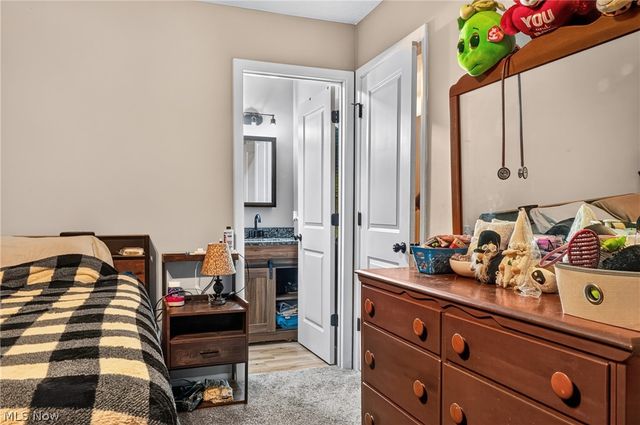 628 Park Oval, Madison, OH 44057