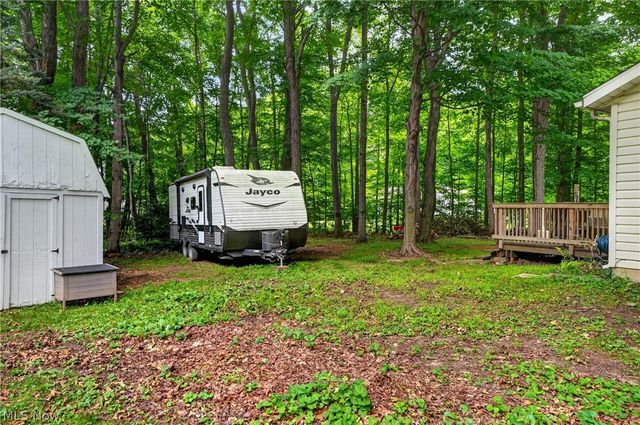 628 Park Oval, Madison, OH 44057