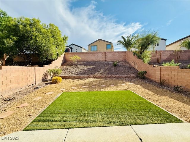 275 Red Eucalyptus Drive, Henderson, NV 89015