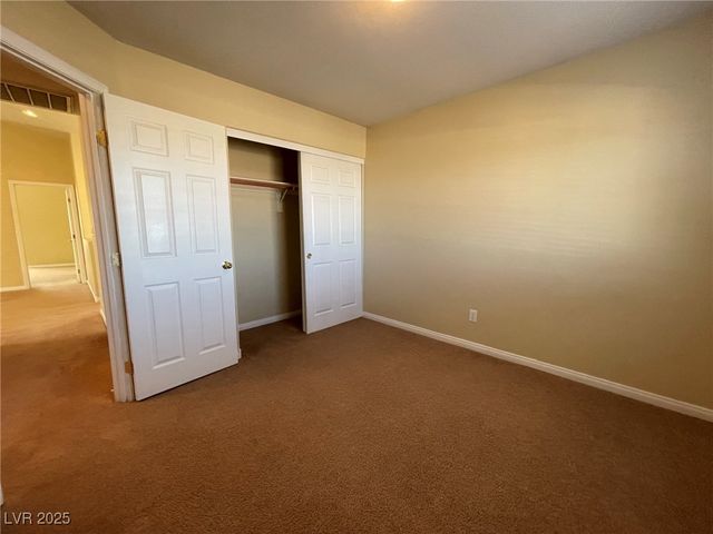 275 Red Eucalyptus Drive, Henderson, NV 89015