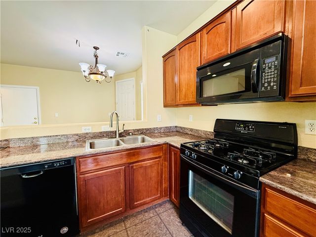 275 Red Eucalyptus Drive, Henderson, NV 89015