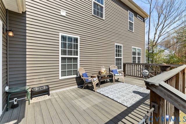 11177 Creeks Edge Rd, New Kent, VA 23124