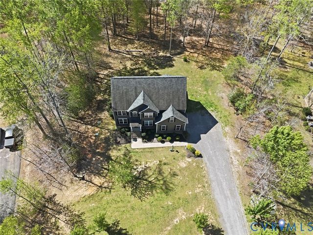 11177 Creeks Edge Rd, New Kent, VA 23124