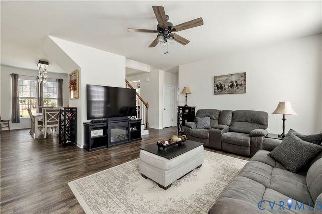 11177 Creeks Edge Rd, New Kent, VA 23124