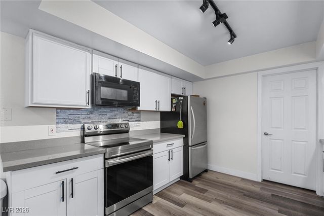 3313 El Camino Real, Las Vegas, NV 89121