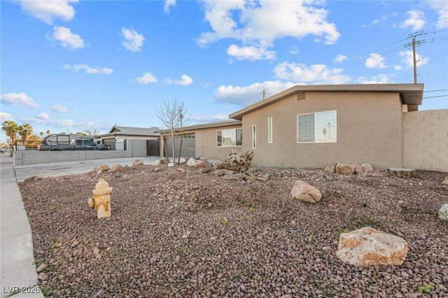 3313 El Camino Real, Las Vegas, NV 89121