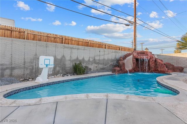 3313 El Camino Real, Las Vegas, NV 89121