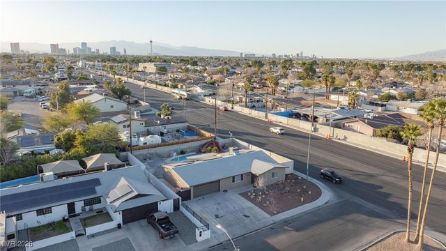3313 El Camino Real, Las Vegas, NV 89121