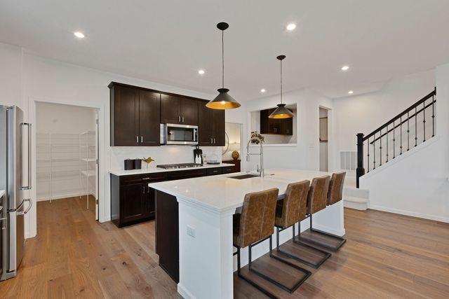 6259 Lafond Circle, Lisle, IL 60532