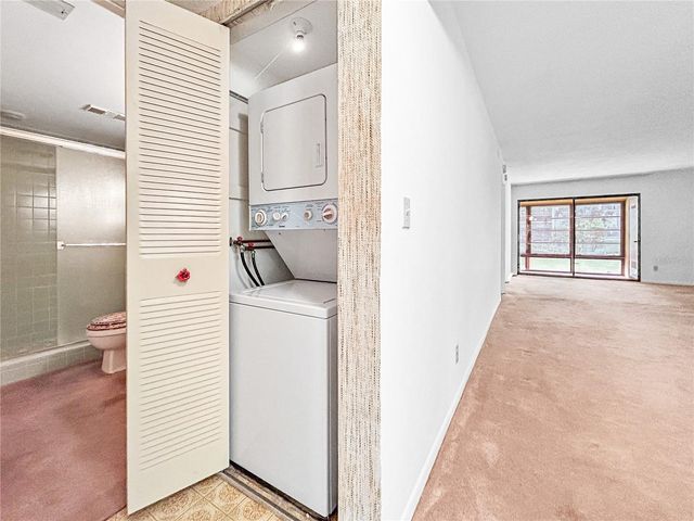 11485 OAKHURST ROAD A102, Largo, FL 33774