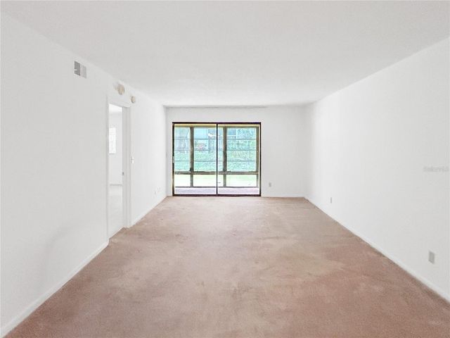 11485 OAKHURST ROAD A102, Largo, FL 33774