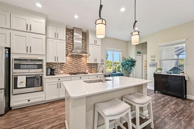 12819 COASTAL BREEZE WAY, Bradenton, FL 34211