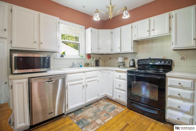 1950 Jefferson Avenue, Lincoln, NE 68502