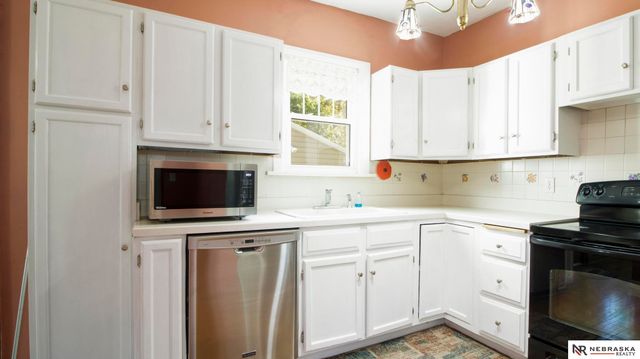 1950 Jefferson Avenue, Lincoln, NE 68502