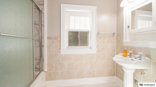 1950 Jefferson Avenue, Lincoln, NE 68502