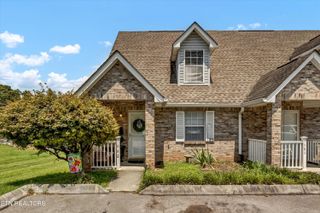1062 Blinken St, Knoxville, TN 37932