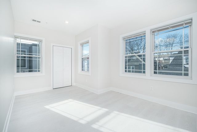 1540 N Shore Road 101, Revere, MA 02151