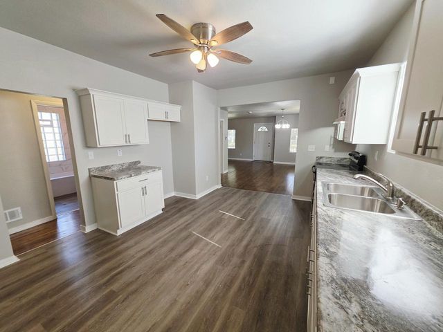 3203 N 33rd STREET, Milwaukee, WI 53216