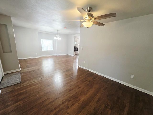 3203 N 33rd STREET, Milwaukee, WI 53216
