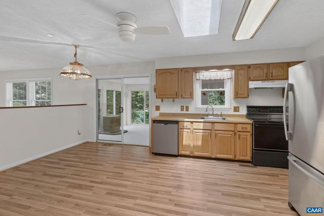 22 BEGUM RD, Palmyra, VA 22963