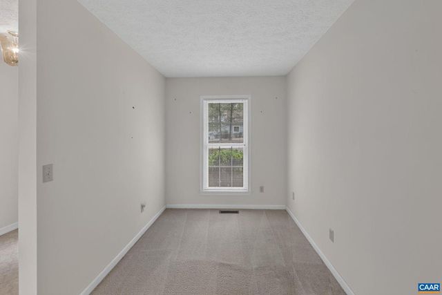 22 BEGUM RD, Palmyra, VA 22963