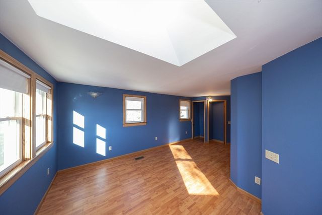 2 Teconnett Path, Worcester, MA 01605