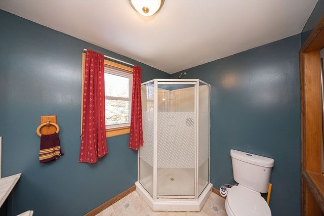 2 Teconnett Path, Worcester, MA 01605