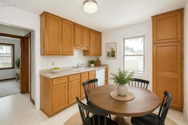 3672 S 19th STREET, Milwaukee, WI 53221