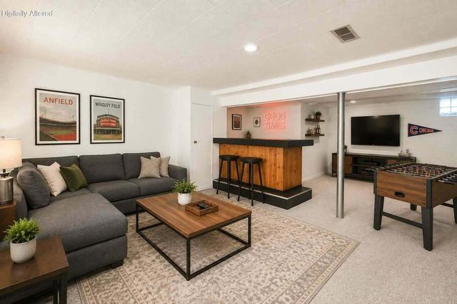3672 S 19th STREET, Milwaukee, WI 53221