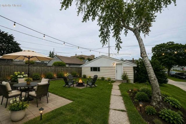 3672 S 19th STREET, Milwaukee, WI 53221