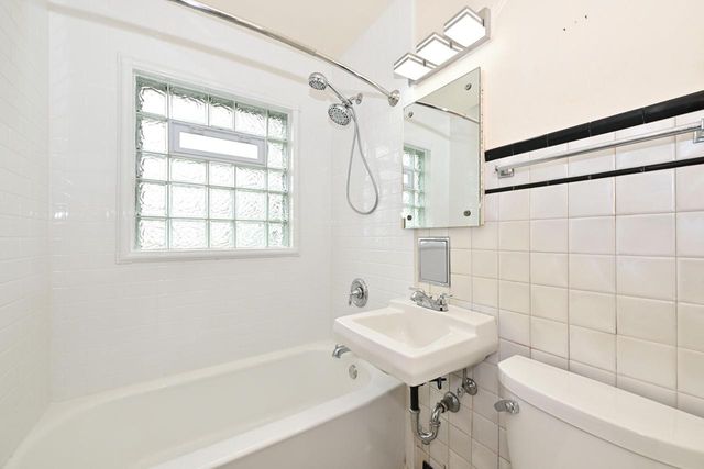 3672 S 19th STREET, Milwaukee, WI 53221