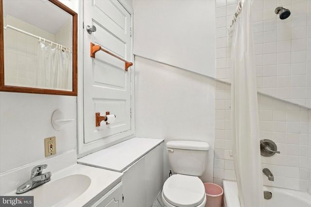 43 GREENE RD, Warminster, PA 18974