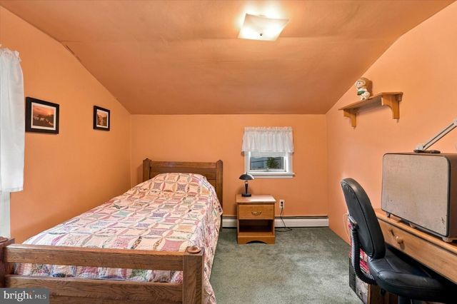 43 GREENE RD, Warminster, PA 18974