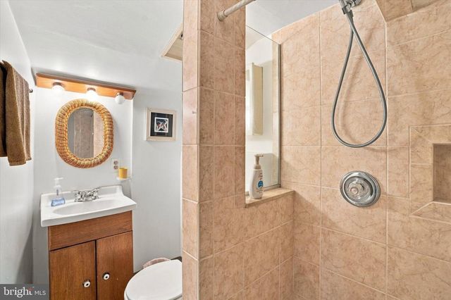 43 GREENE RD, Warminster, PA 18974