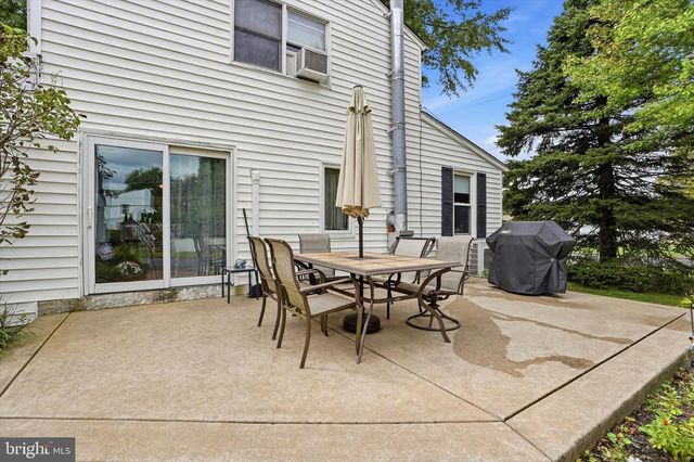 43 GREENE RD, Warminster, PA 18974