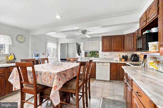 43 GREENE RD, Warminster, PA 18974