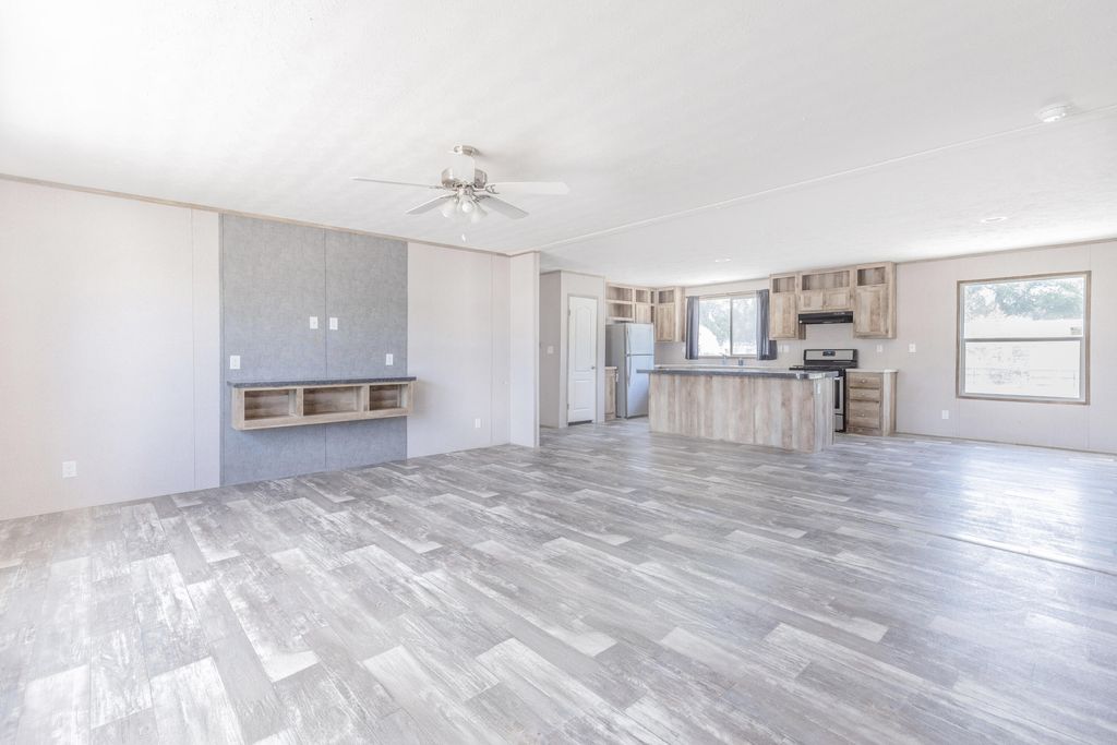 506 W ARTHUR Avenue, Estancia, NM 87016