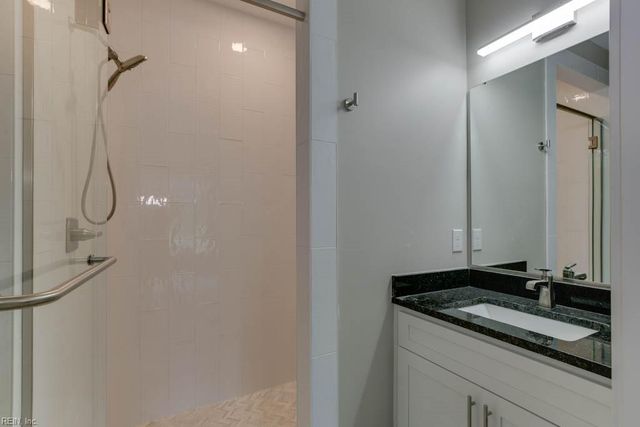 315 Dare RD, Yorktown, VA 23692