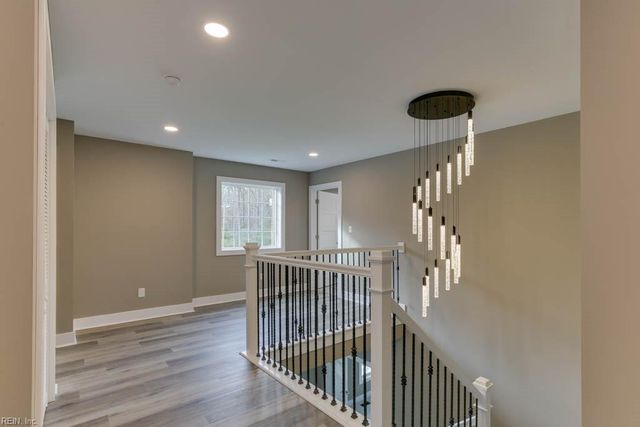 315 Dare RD, Yorktown, VA 23692