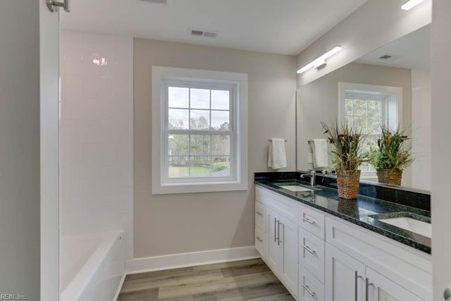 315 Dare RD, Yorktown, VA 23692