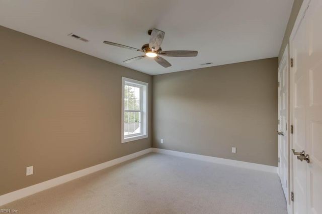 315 Dare RD, Yorktown, VA 23692