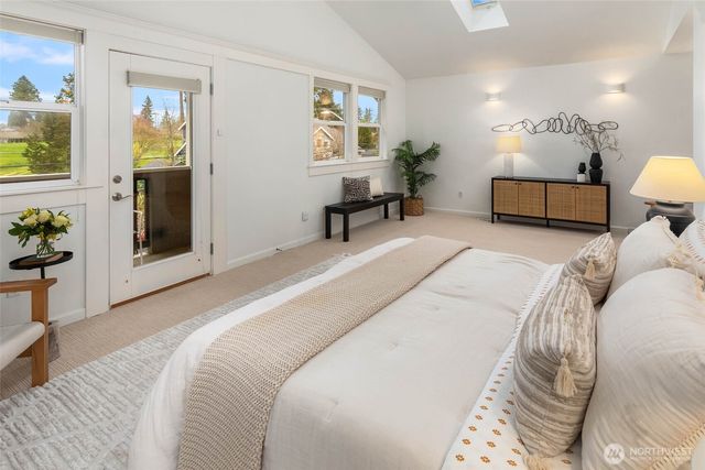 7527 45th Avenue NE, Seattle, WA 98115