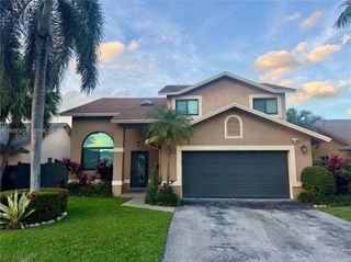 223 SE 8th St 223, Dania Beach, FL 33004