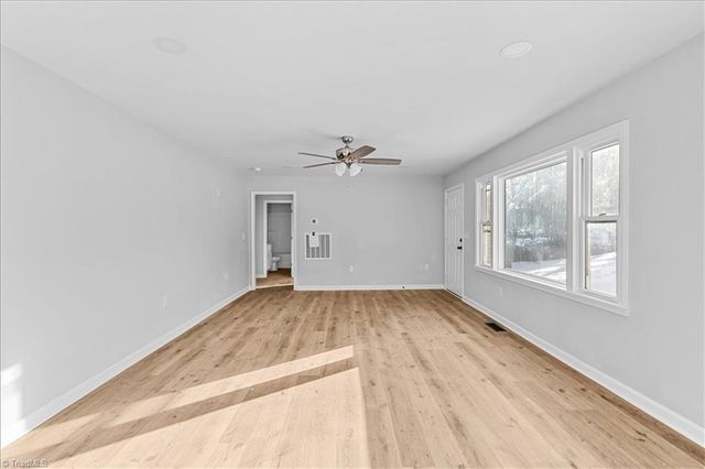 301 Lindbergh Street, Winston-salem, NC 27104