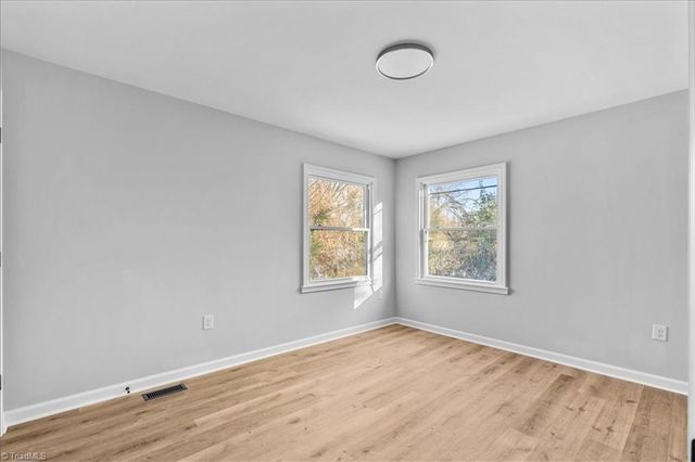 301 Lindbergh Street, Winston-salem, NC 27104