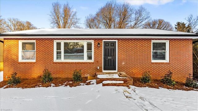 301 Lindbergh Street, Winston-salem, NC 27104