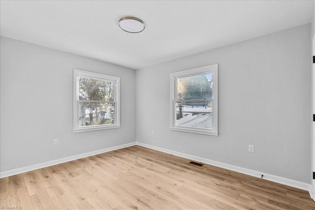 301 Lindbergh Street, Winston-salem, NC 27104