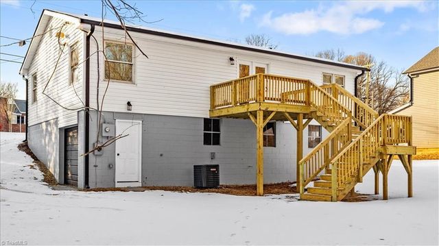 301 Lindbergh Street, Winston-salem, NC 27104