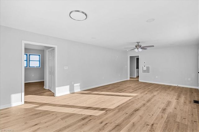 301 Lindbergh Street, Winston-salem, NC 27104